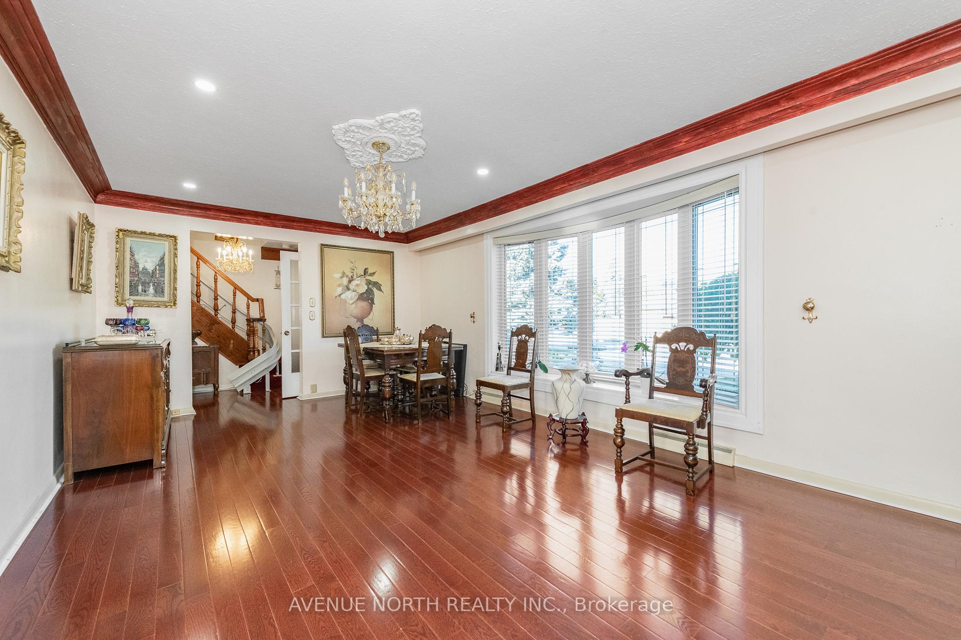 Photo 8 of 1282 Heron Road, Ottawa, Ridgemont — HOMEH