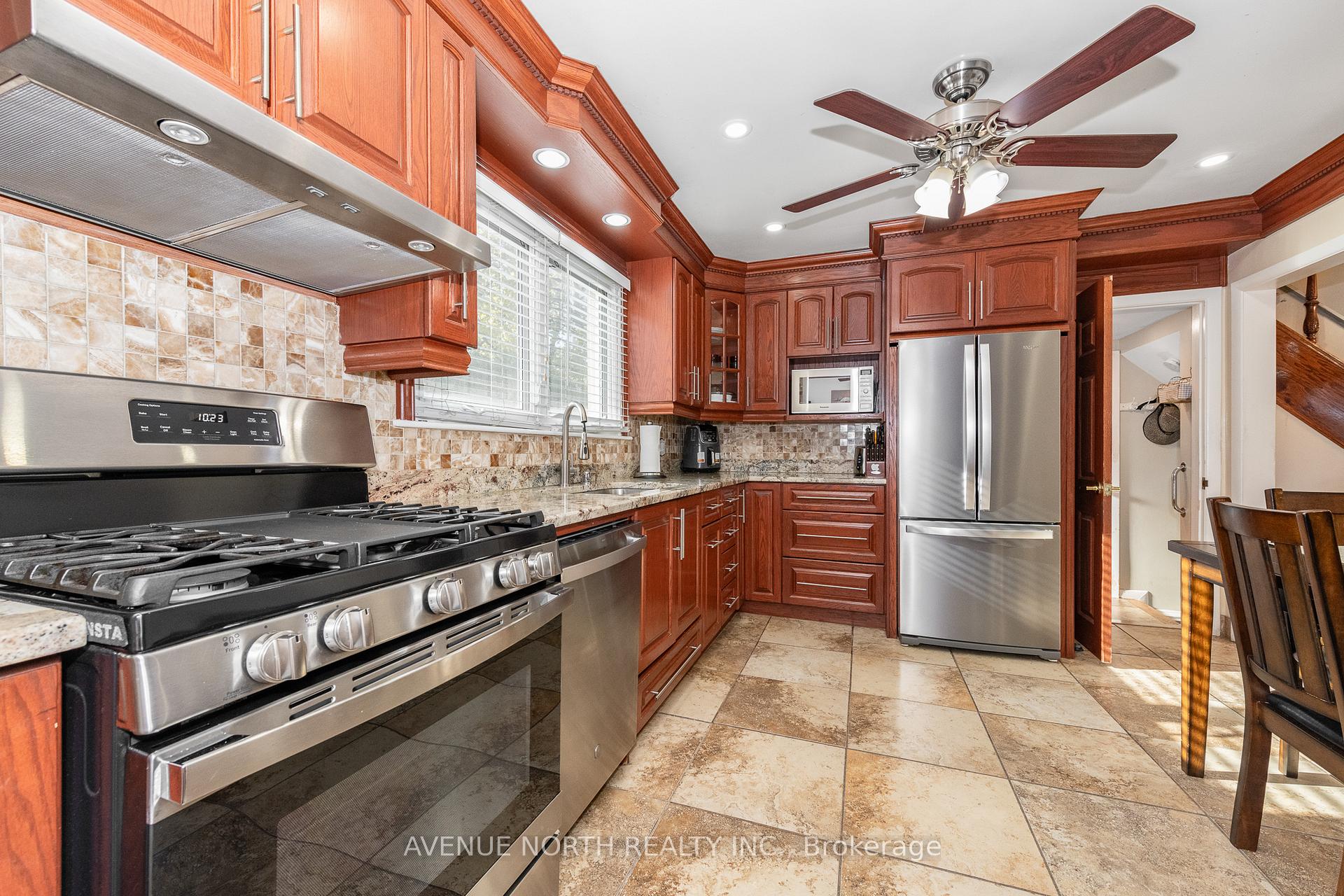 Photo 14 of 1282 Heron Road, Ottawa, Ridgemont — HOMEH