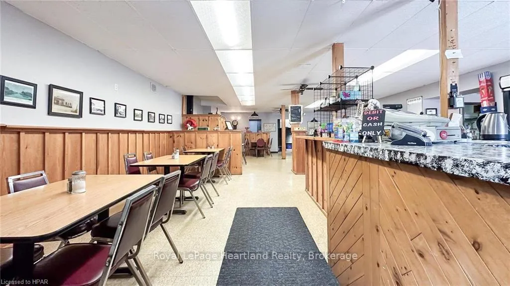 Photo 13 of 3064 Patrick Street, Howick — HOMEH