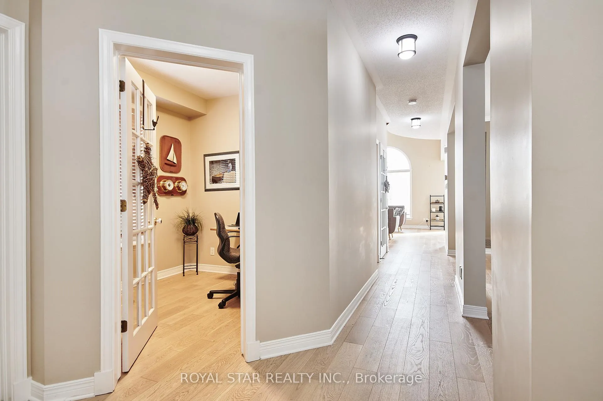 Photo 6 of 38 Rialto Way, Ottawa, Hunt Club Park/Greenboro — HOMEH