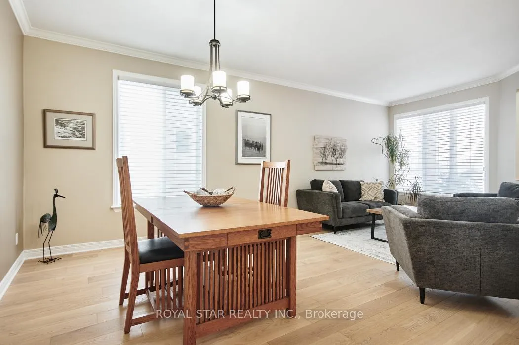 Photo 13 of 38 Rialto Way, Ottawa, Hunt Club Park/Greenboro — HOMEH