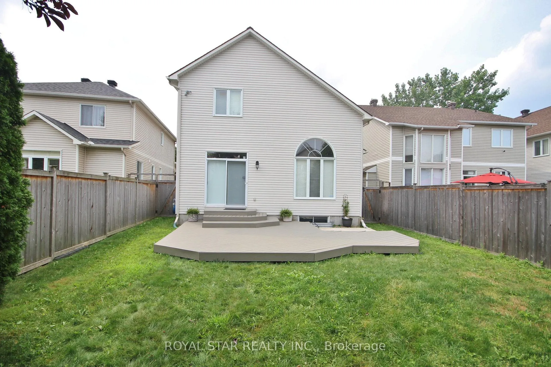 Photo 43 of 38 Rialto Way, Ottawa, Hunt Club Park/Greenboro — HOMEH