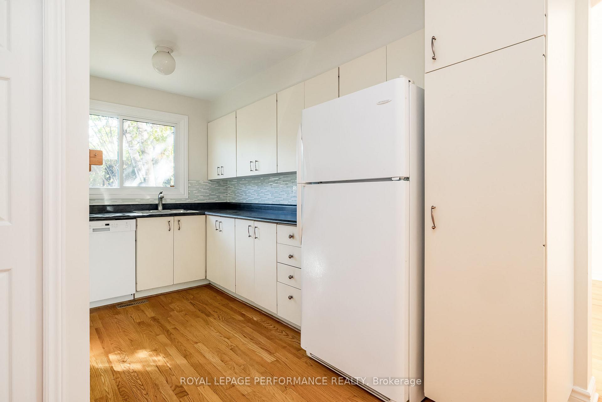 Photo 10 of 53 Sample Road, Ottawa, Hunt Club — HOMEH