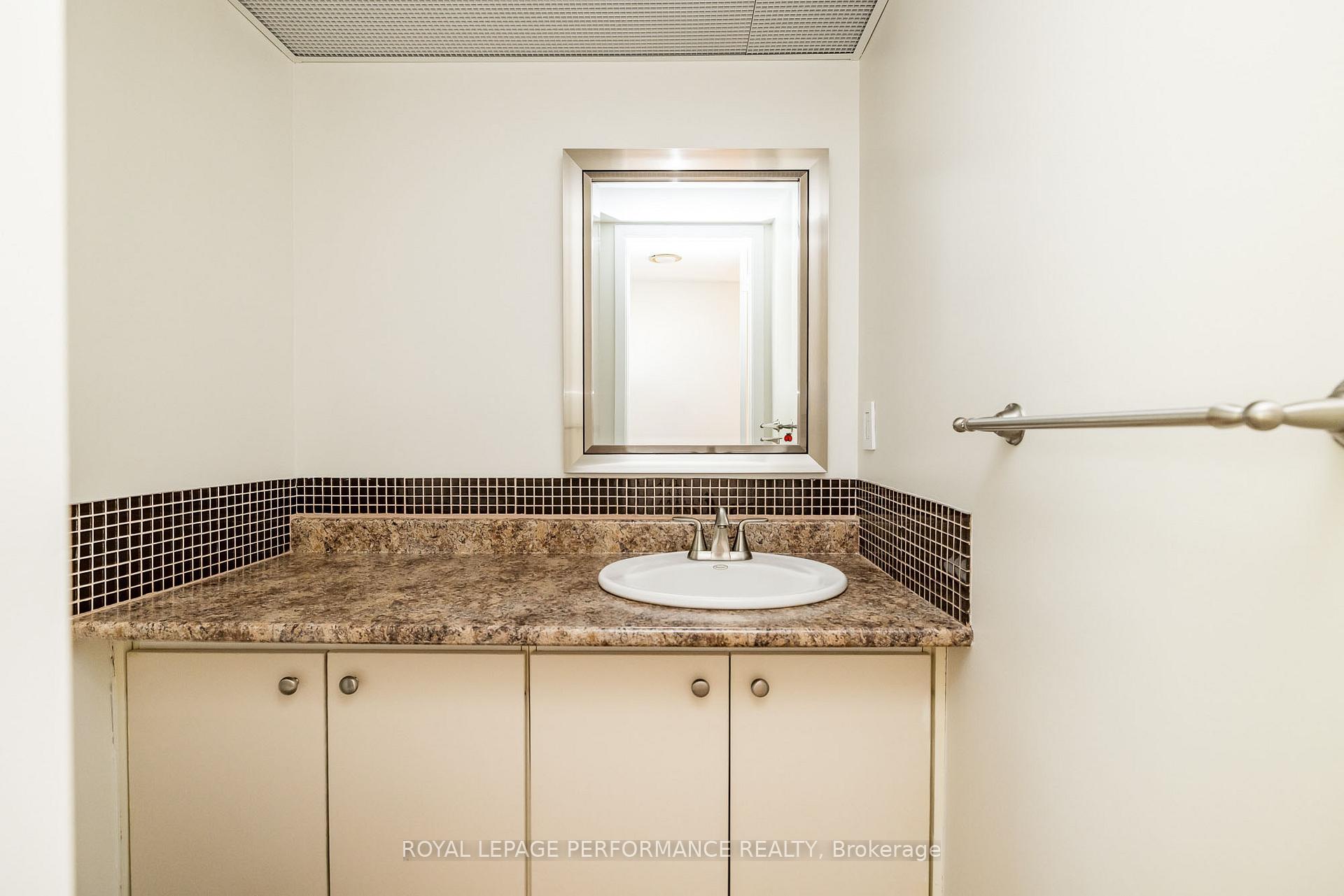Photo 12 of 53 Sample Road, Ottawa, Hunt Club — HOMEH