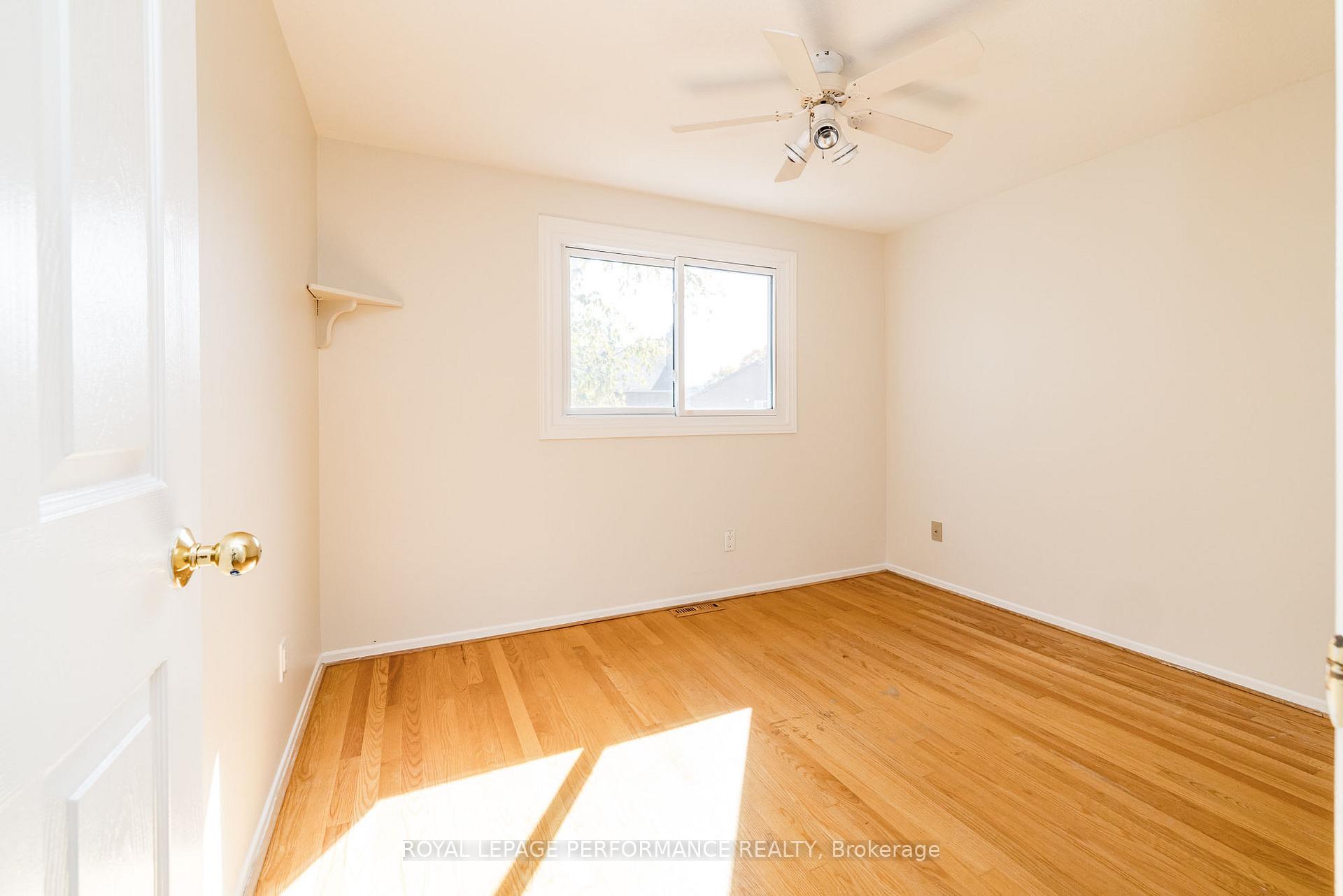Photo 16 of 53 Sample Road, Ottawa, Hunt Club — HOMEH