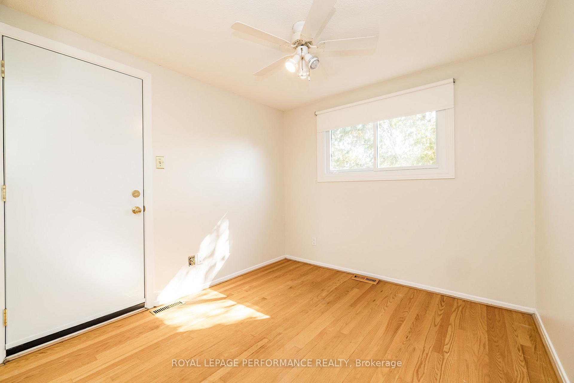 Photo 18 of 53 Sample Road, Ottawa, Hunt Club — HOMEH