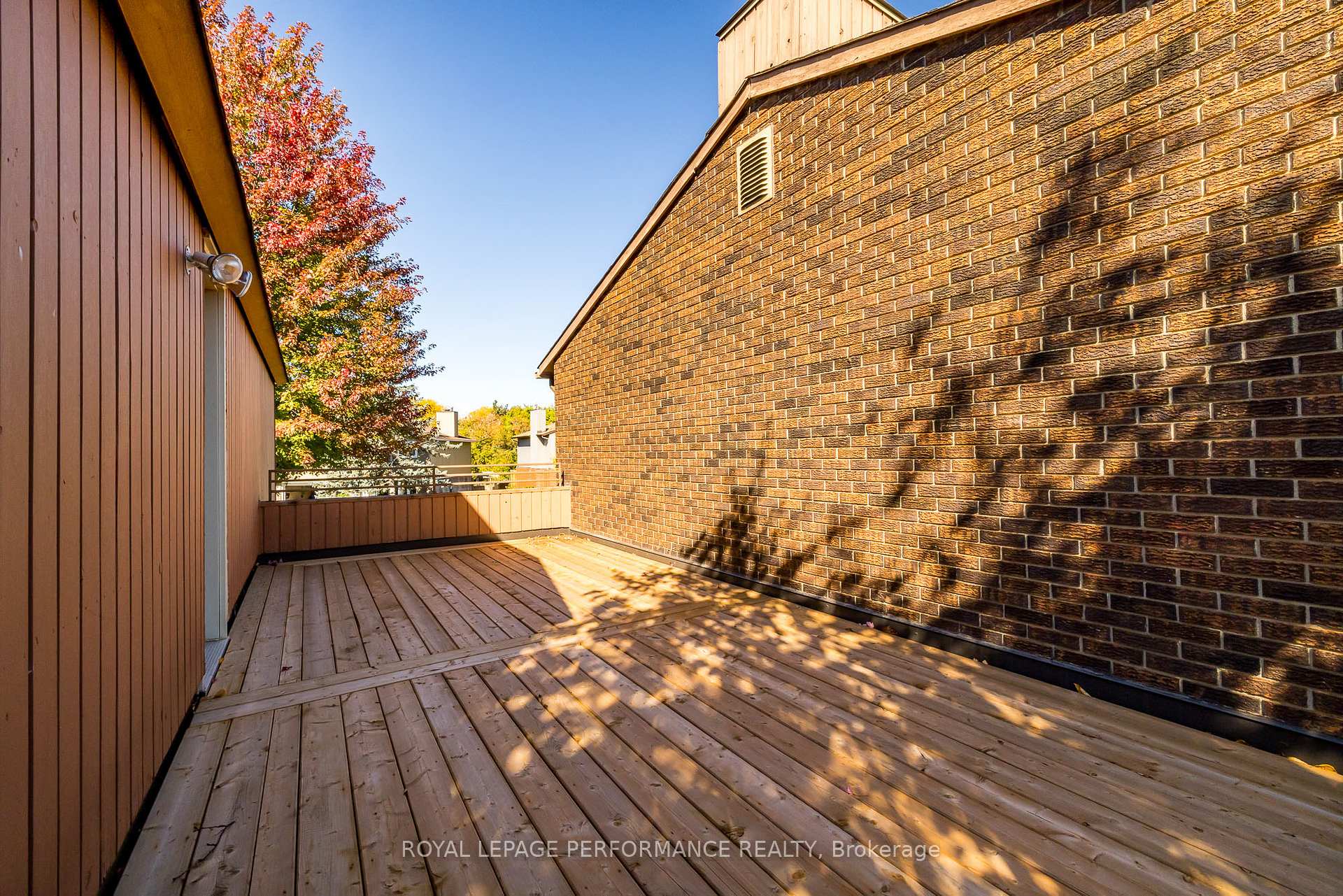 Photo 21 of 53 Sample Road, Ottawa, Hunt Club — HOMEH