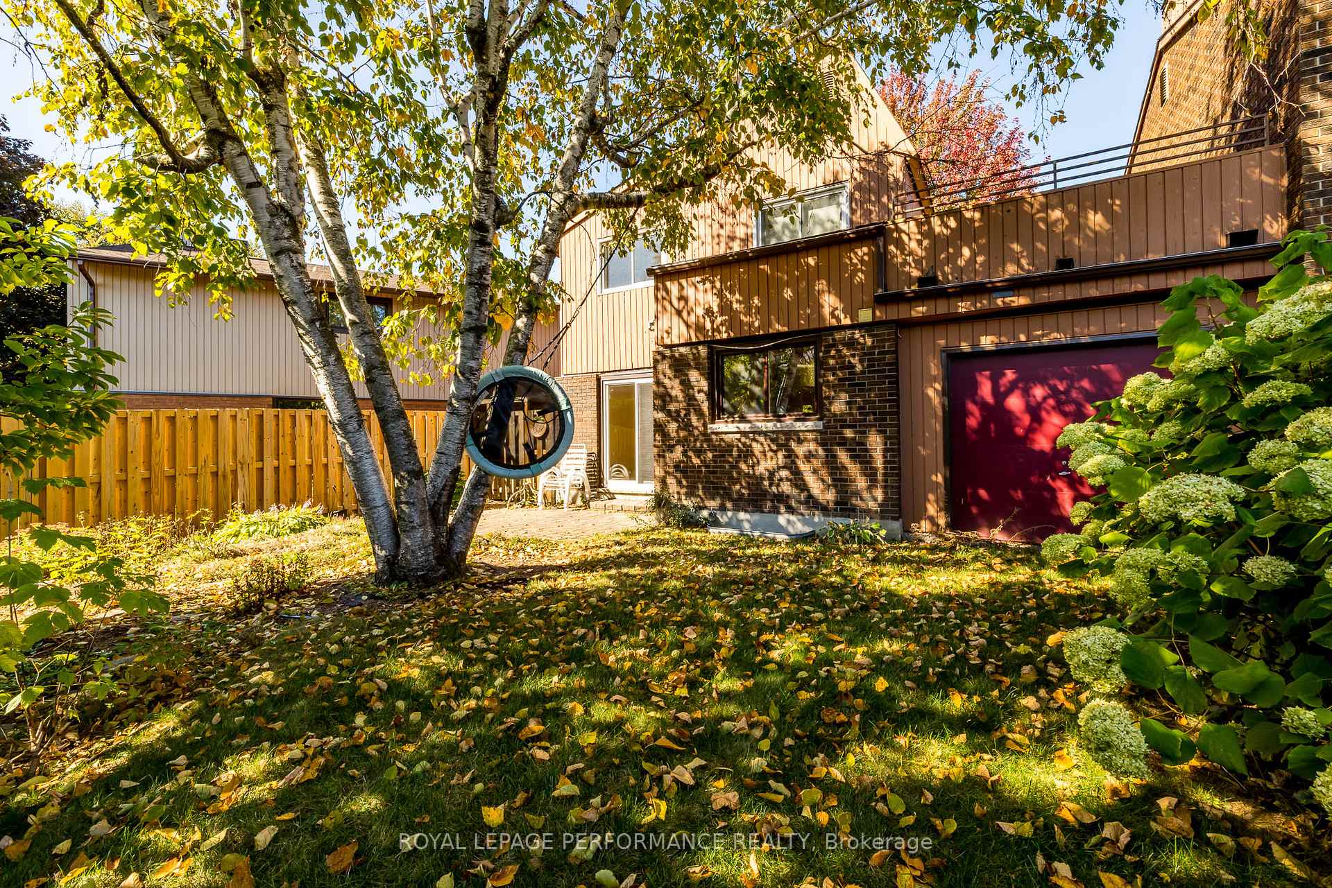 Photo 31 of 53 Sample Road, Ottawa, Hunt Club — HOMEH