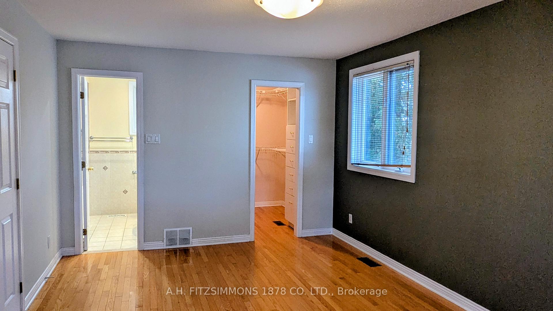 Photo 9 of 6 Pattermead Crescent, Ottawa, Hunt Club/Western Community — HOMEH