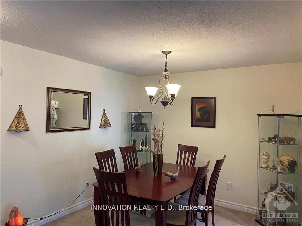 Photo 7 of 84 Brady Avenue, Ottawa, Kanata - Morgan's Grant/South March — HOMEH