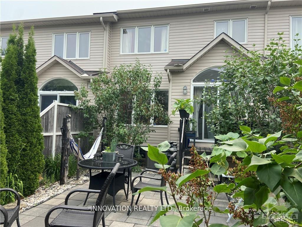 Photo 30 of 84 Brady Avenue, Ottawa, Kanata - Morgan's Grant/South March — HOMEH