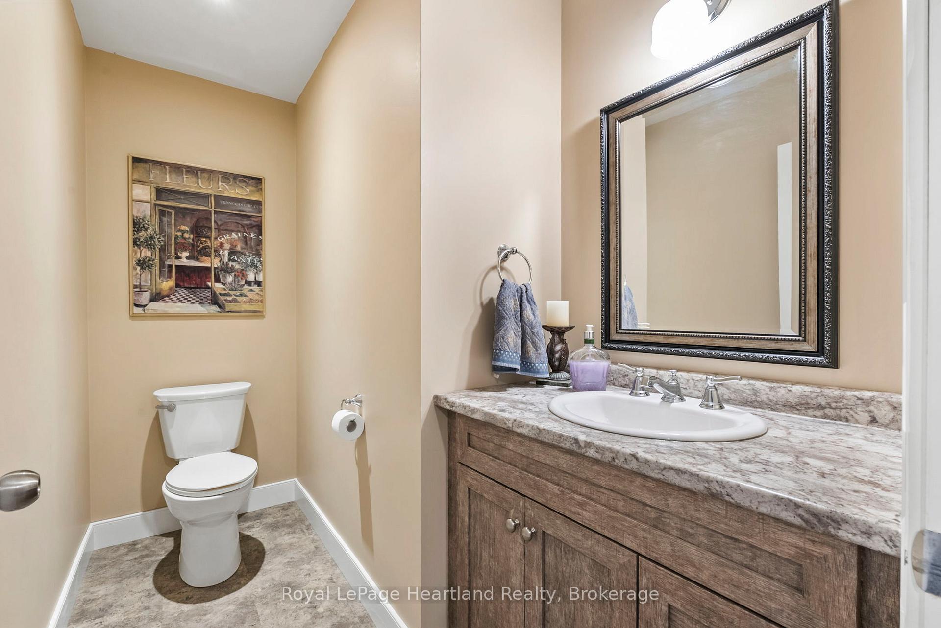 Photo 28 of 1043 Queen Street, Howick — HOMEH