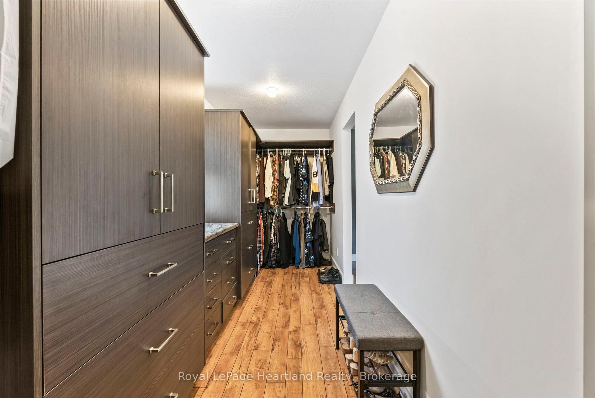 Photo 34 of 1043 Queen Street, Howick — HOMEH