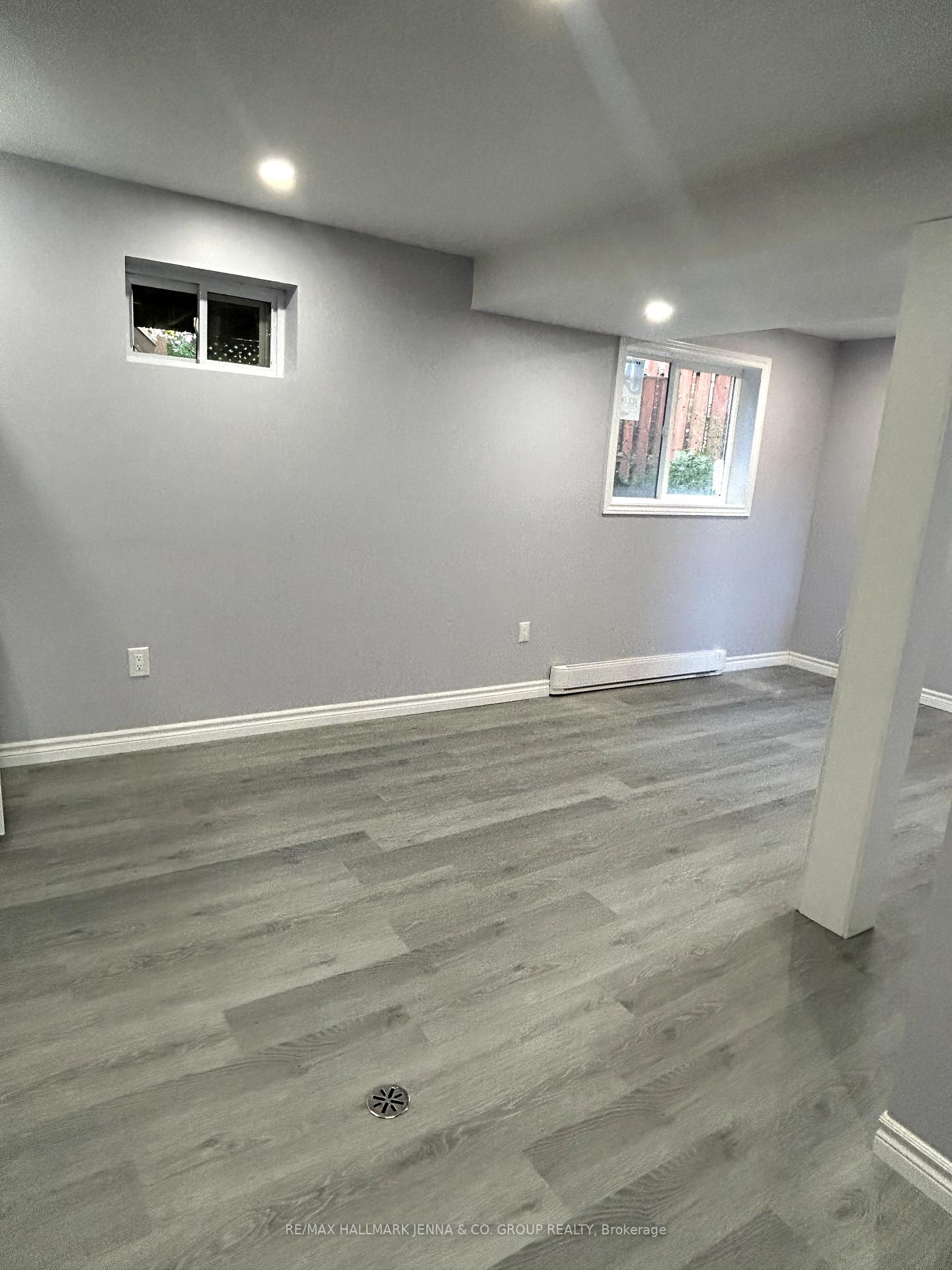 Photo 5 of Unit B, 62 Greenboro Crescent, Ottawa, Hunt Club Park/Greenboro — HOMEH