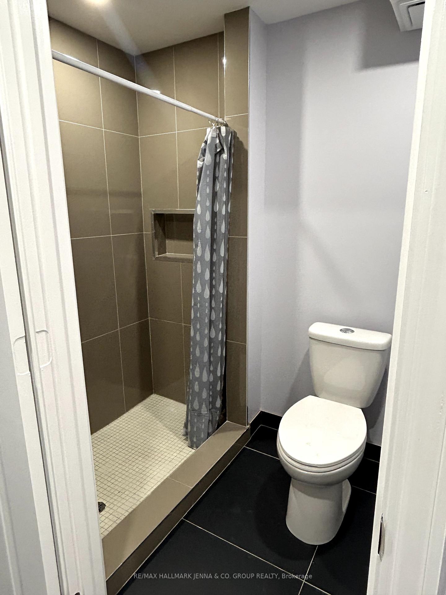 Photo 10 of Unit B, 62 Greenboro Crescent, Ottawa, Hunt Club Park/Greenboro — HOMEH