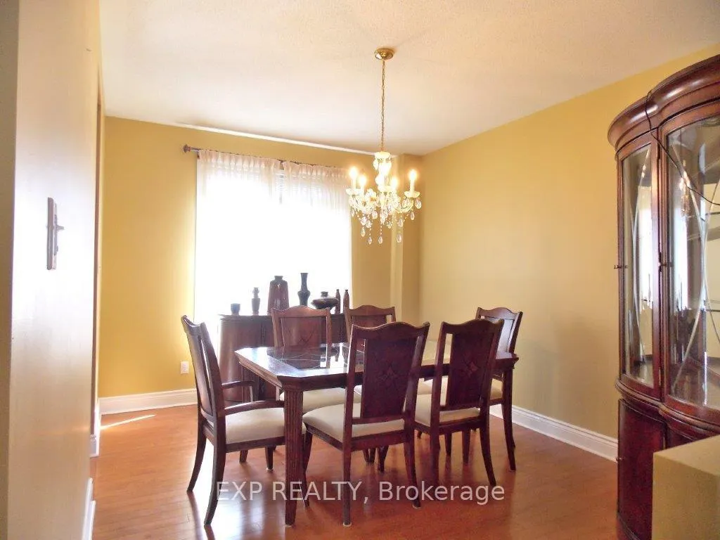 Photo 4 of 129 Annapolis Circle, Ottawa, Hunt Club — HOMEH