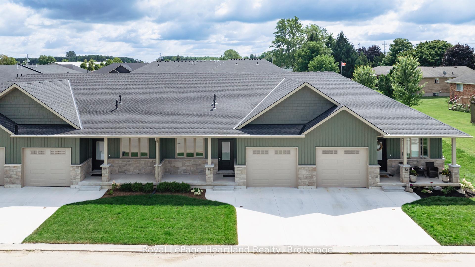 Photo 3 of 30 Silver Creek Road, Huron East, Seaforth — HOMEH