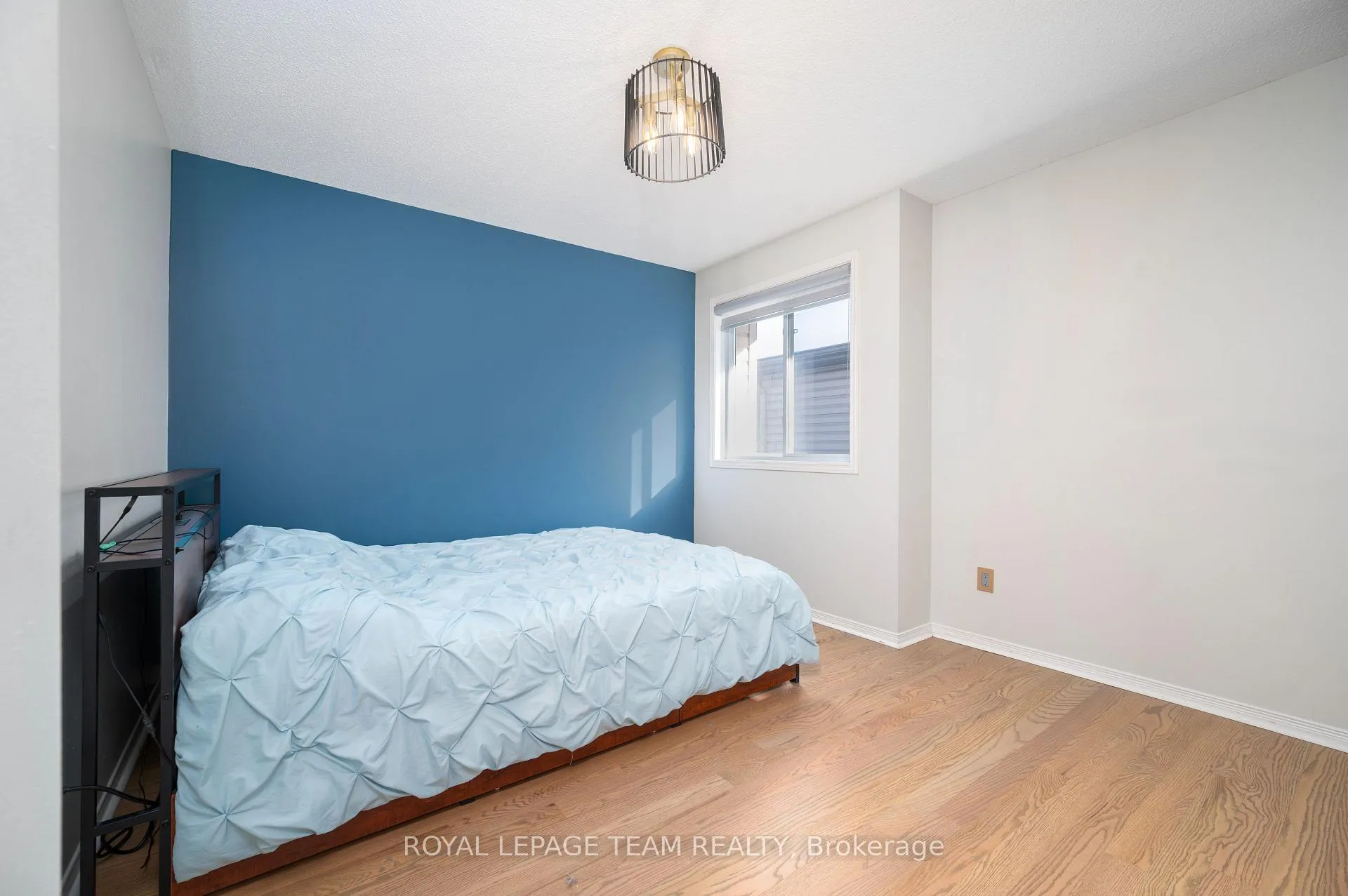 Photo 31 of 115 Grandpark Circle, Ottawa, Hunt Club Park — HOMEH