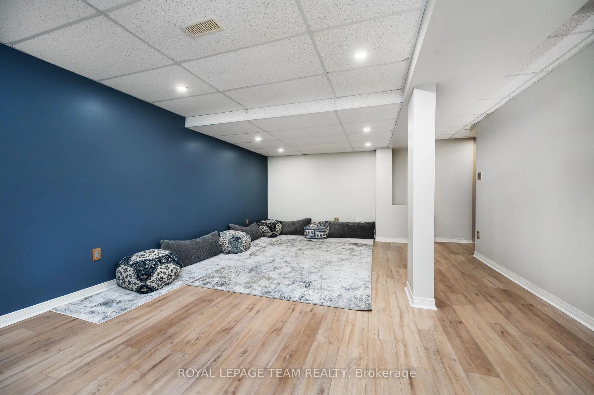 Photo 35 of 115 Grandpark Circle, Ottawa, Hunt Club Park — HOMEH