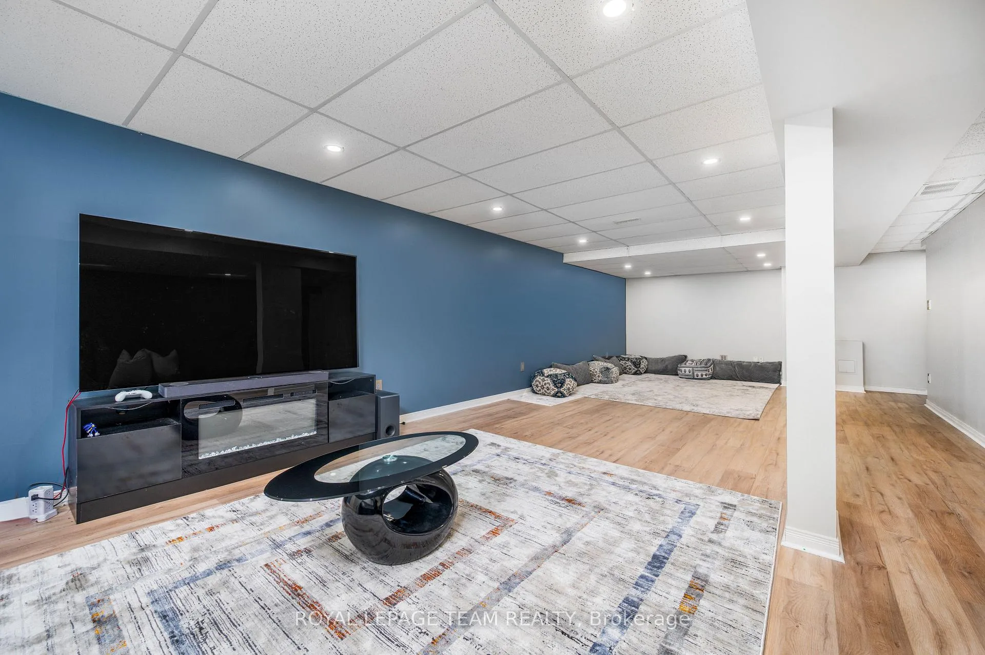 Photo 36 of 115 Grandpark Circle, Ottawa, Hunt Club Park — HOMEH