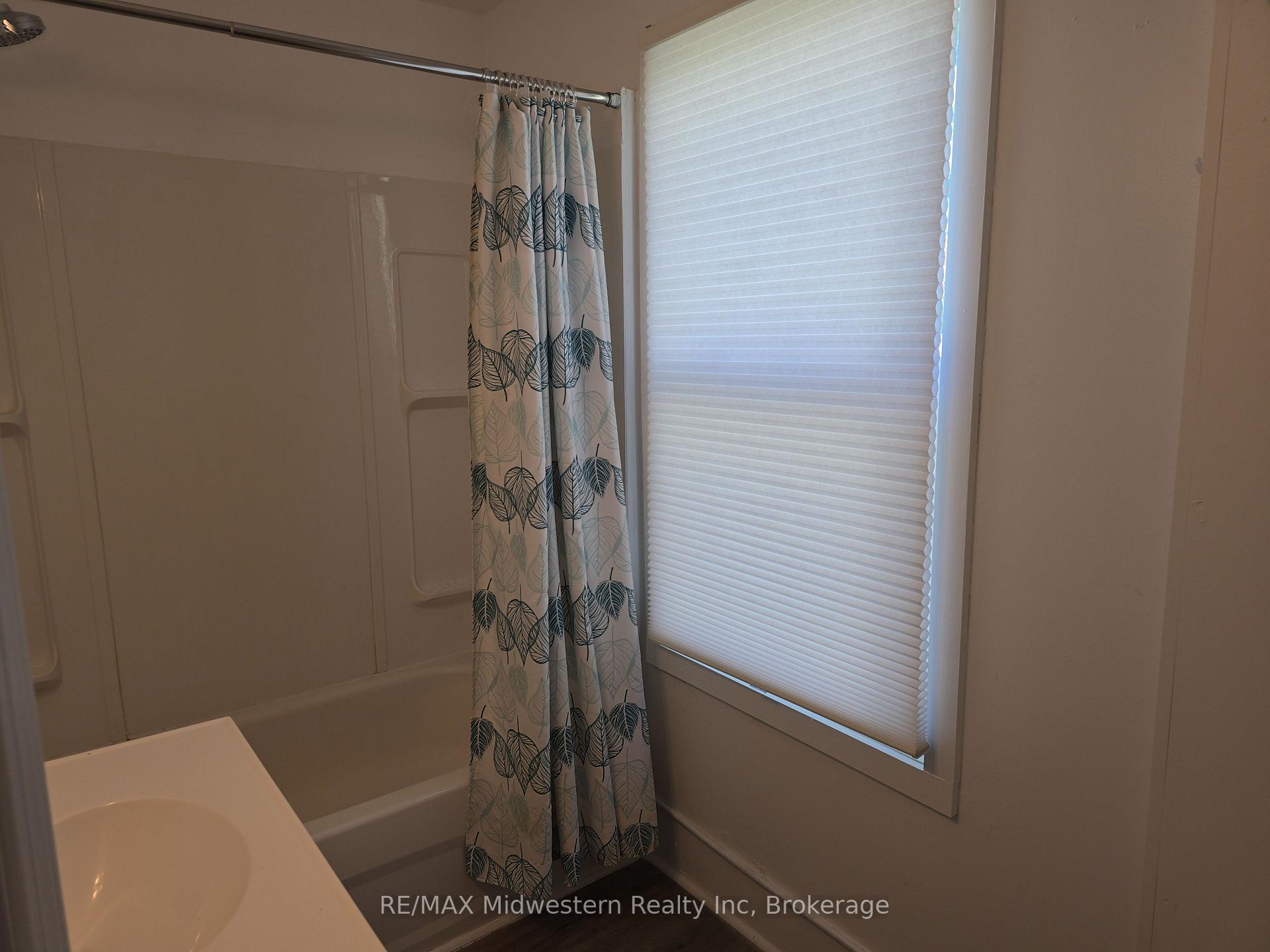 Photo 4 of 3089 Patrick Street, Howick — HOMEH