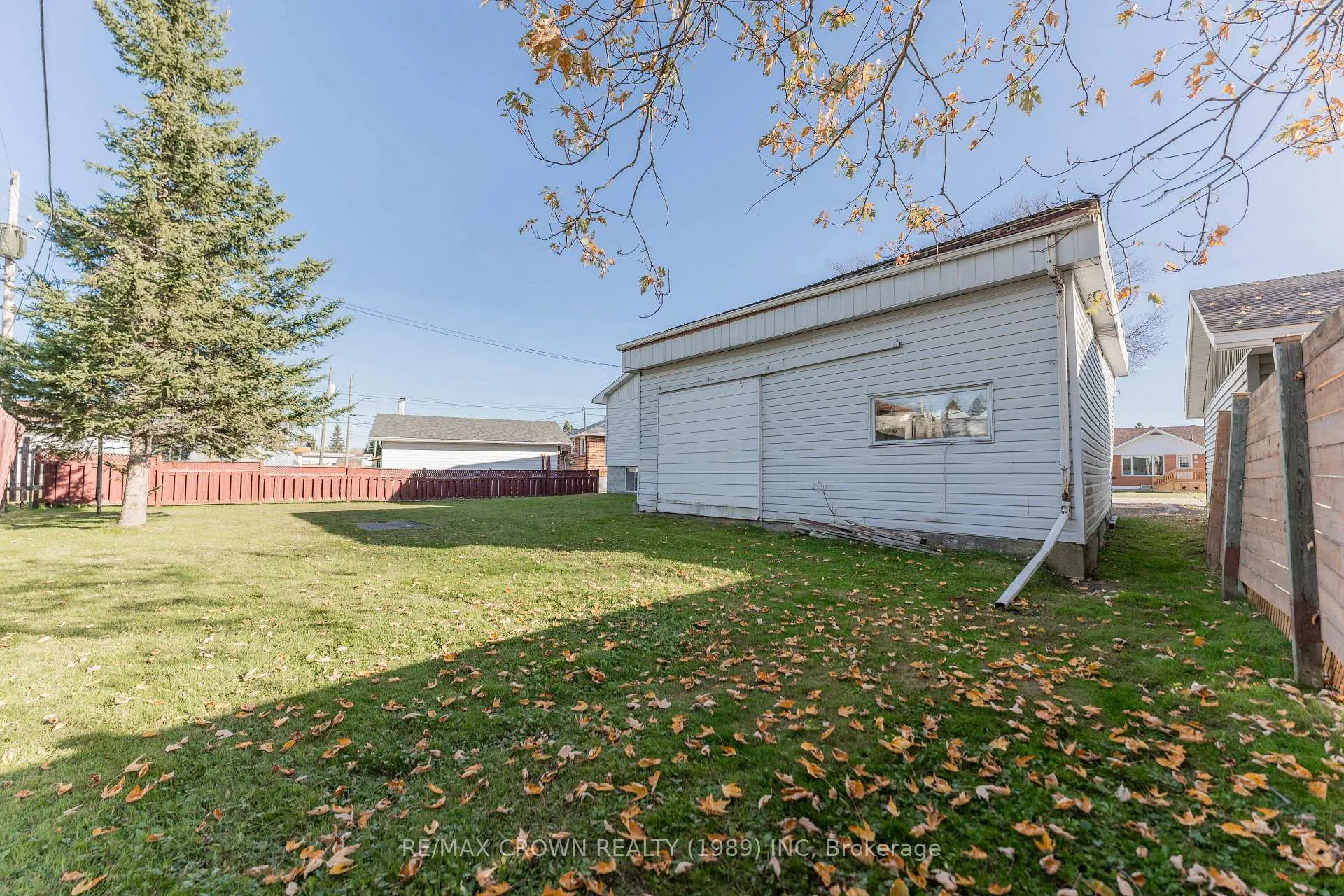 Photo 3 of 34 Maple Drive, Kapuskasing — HOMEH