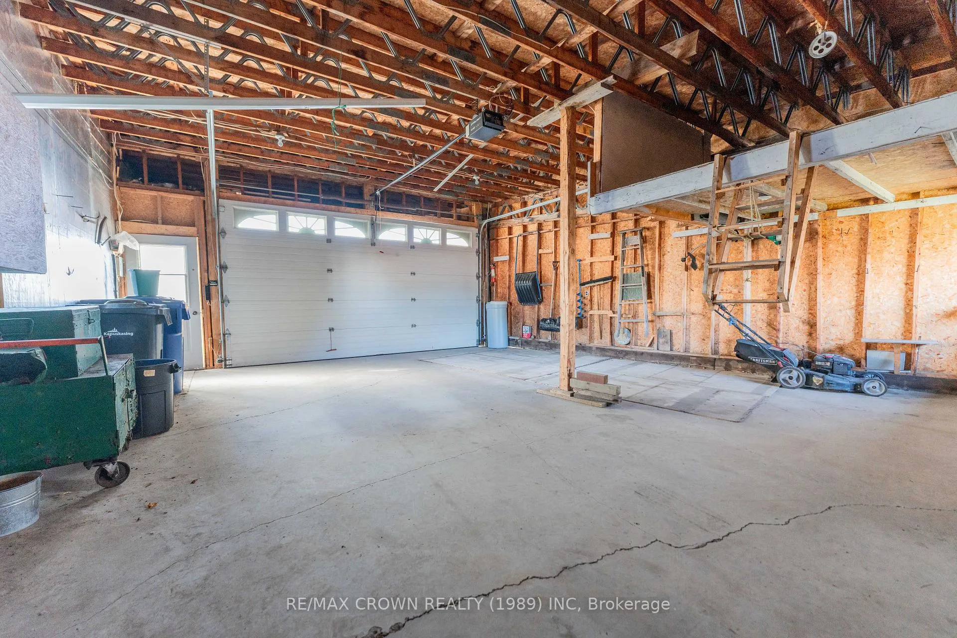 Photo 44 of 34 Maple Drive, Kapuskasing — HOMEH