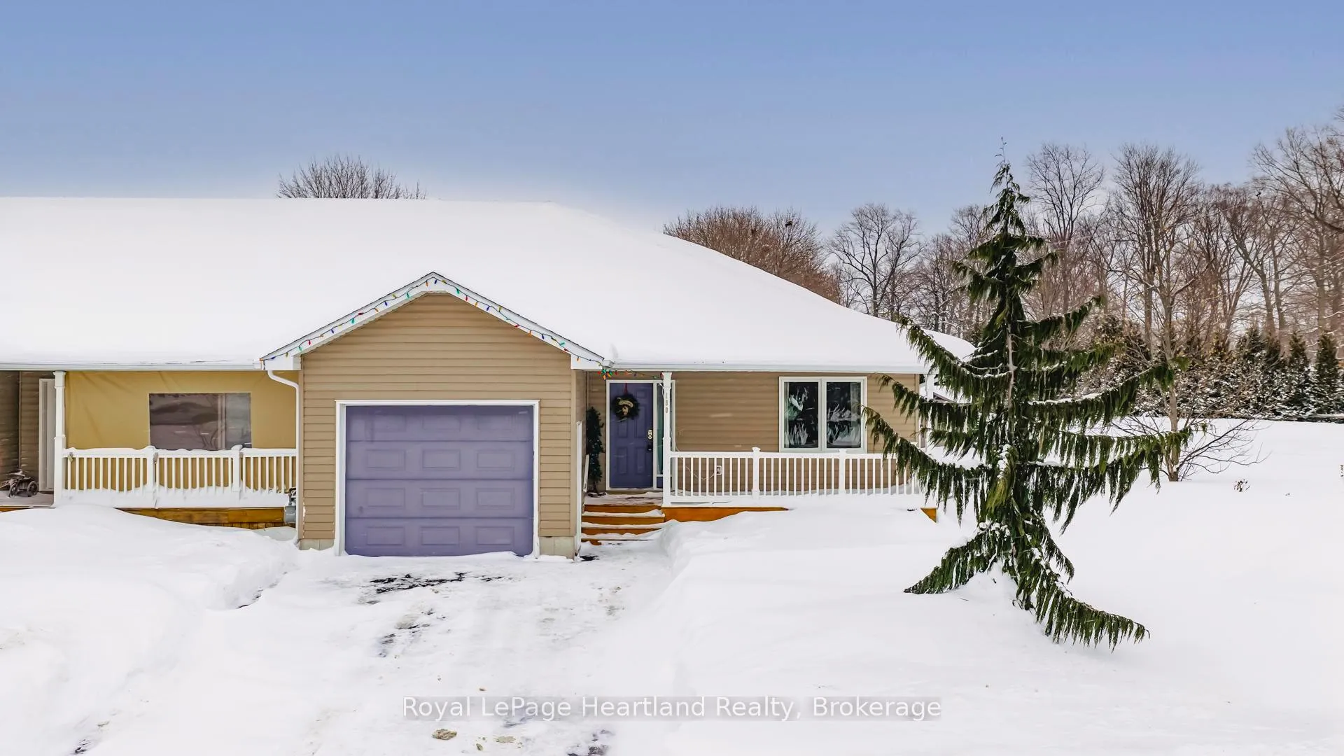 Photo 1 of 180 Toronto Boulevard, Huron East, Vanastra — HOMEH