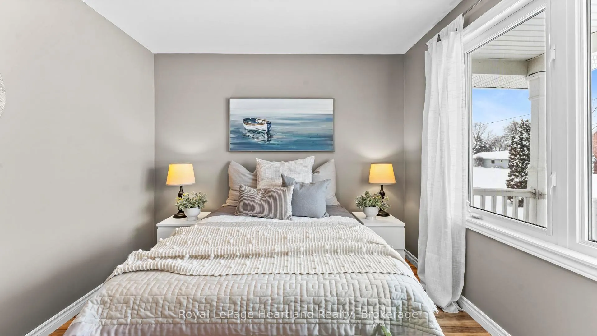 Photo 9 of 180 Toronto Boulevard, Huron East, Vanastra — HOMEH