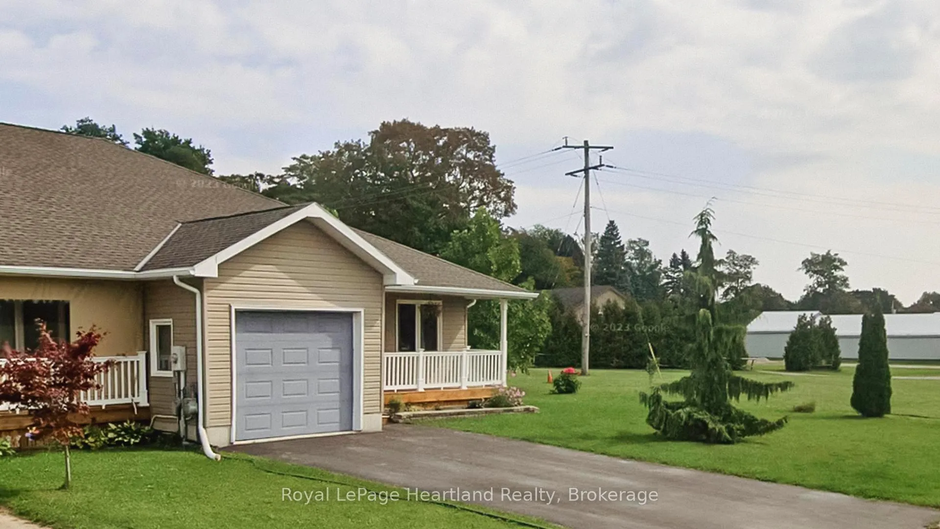Photo 39 of 180 Toronto Boulevard, Huron East, Vanastra — HOMEH