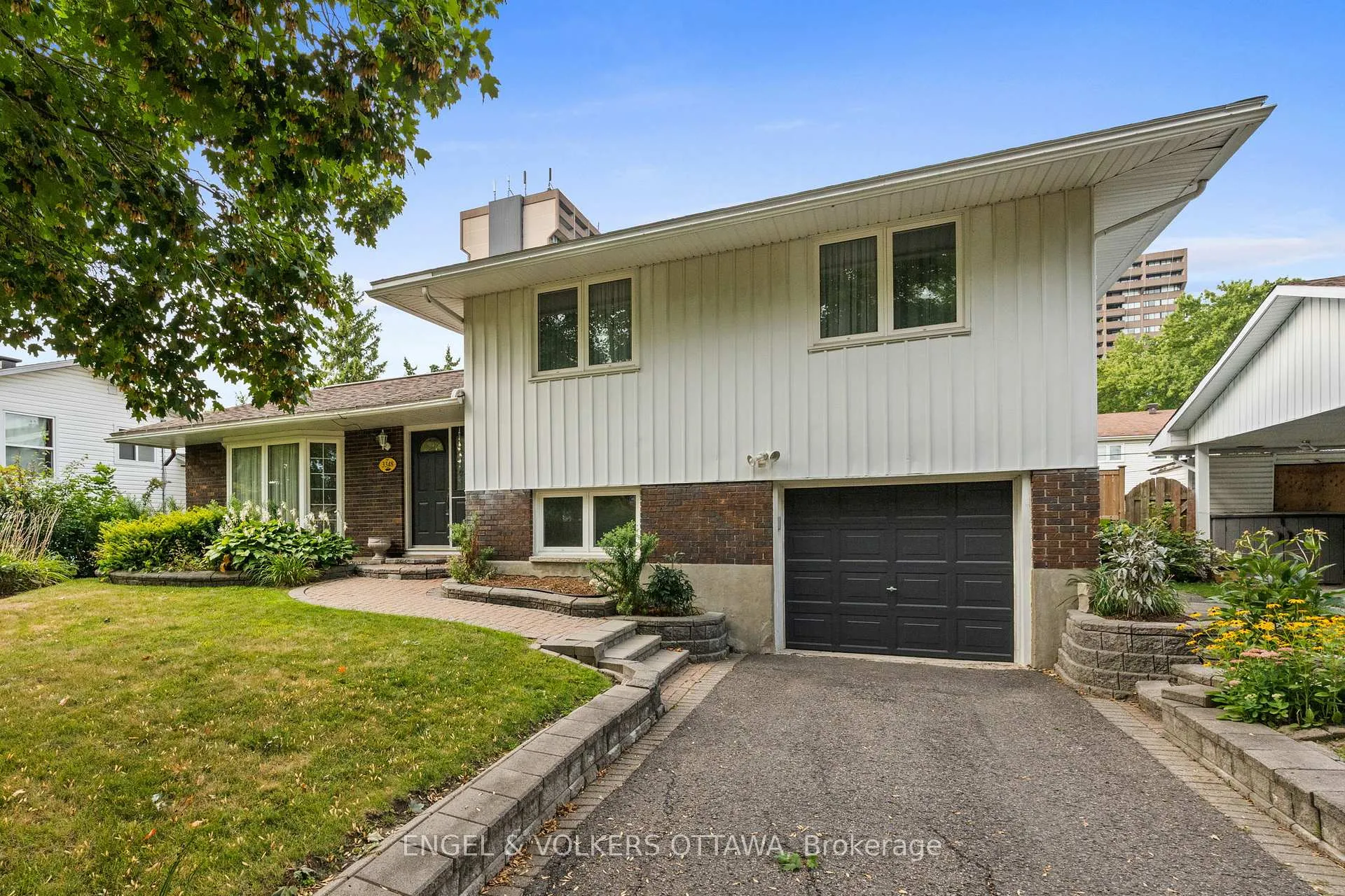 Photo 1 of 3348 Kodiak Street, Ottawa, South Keys — HOMEH