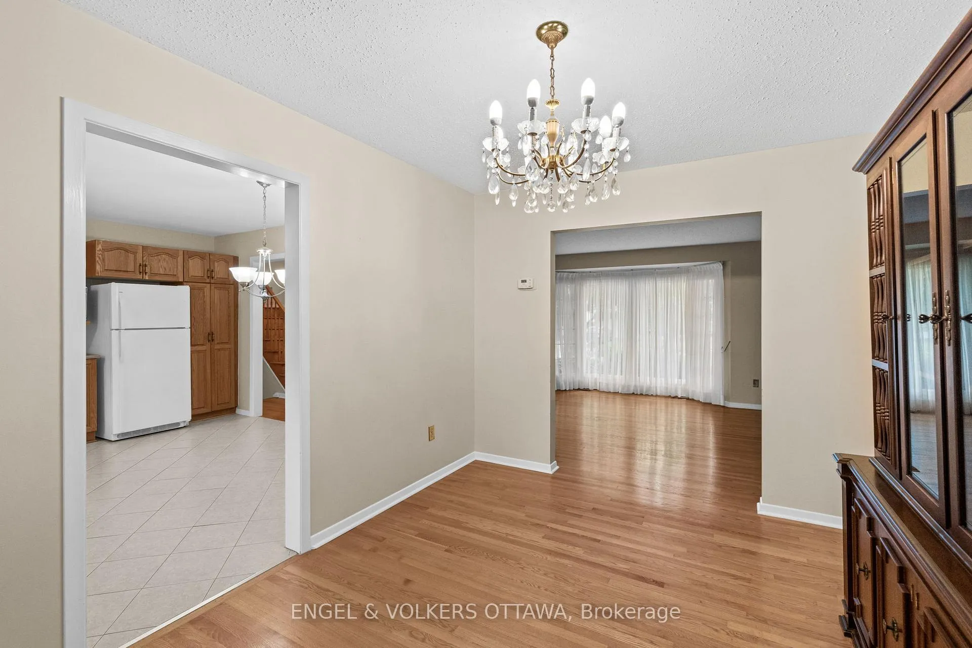 Photo 14 of 3348 Kodiak Street, Ottawa, South Keys — HOMEH