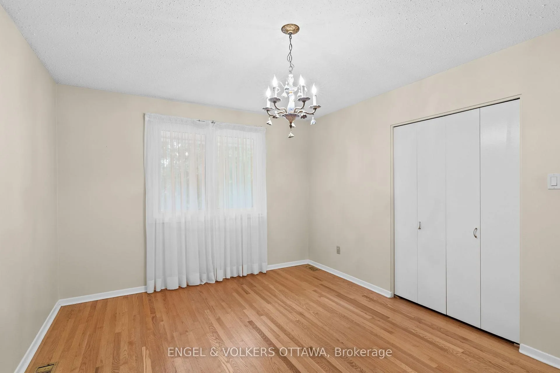Photo 27 of 3348 Kodiak Street, Ottawa, South Keys — HOMEH