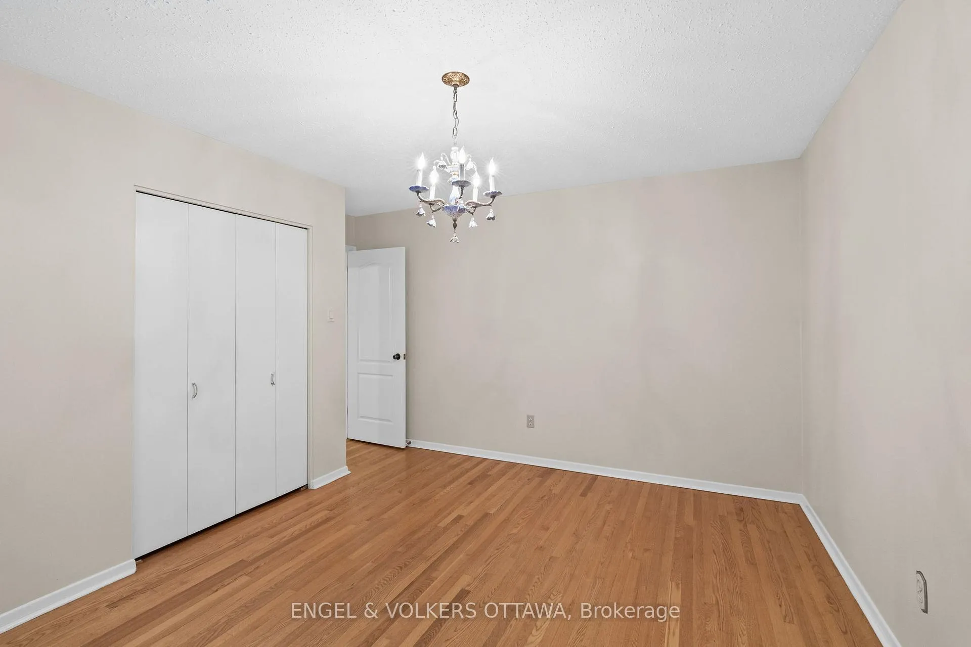 Photo 28 of 3348 Kodiak Street, Ottawa, South Keys — HOMEH