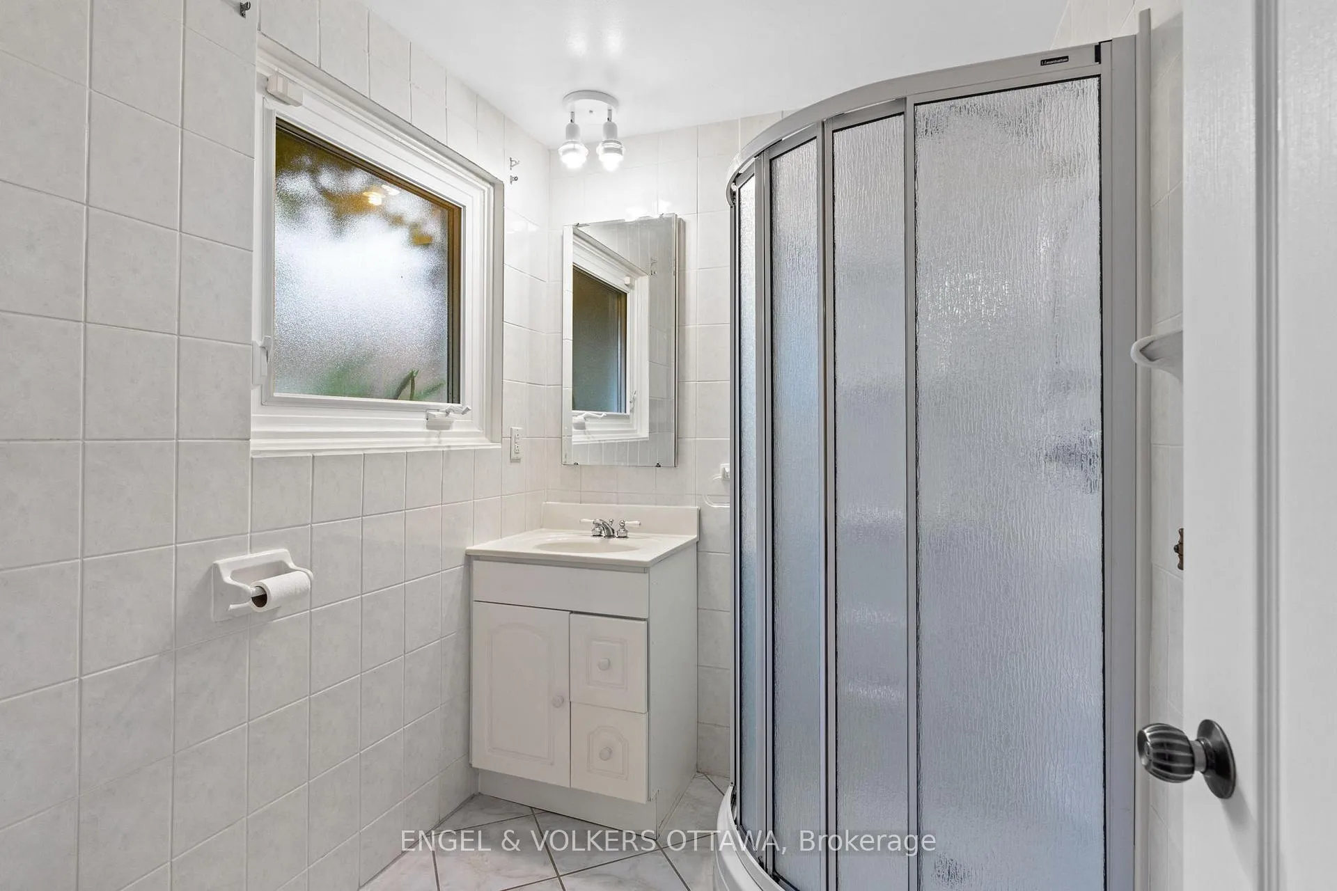 Photo 37 of 3348 Kodiak Street, Ottawa, South Keys — HOMEH