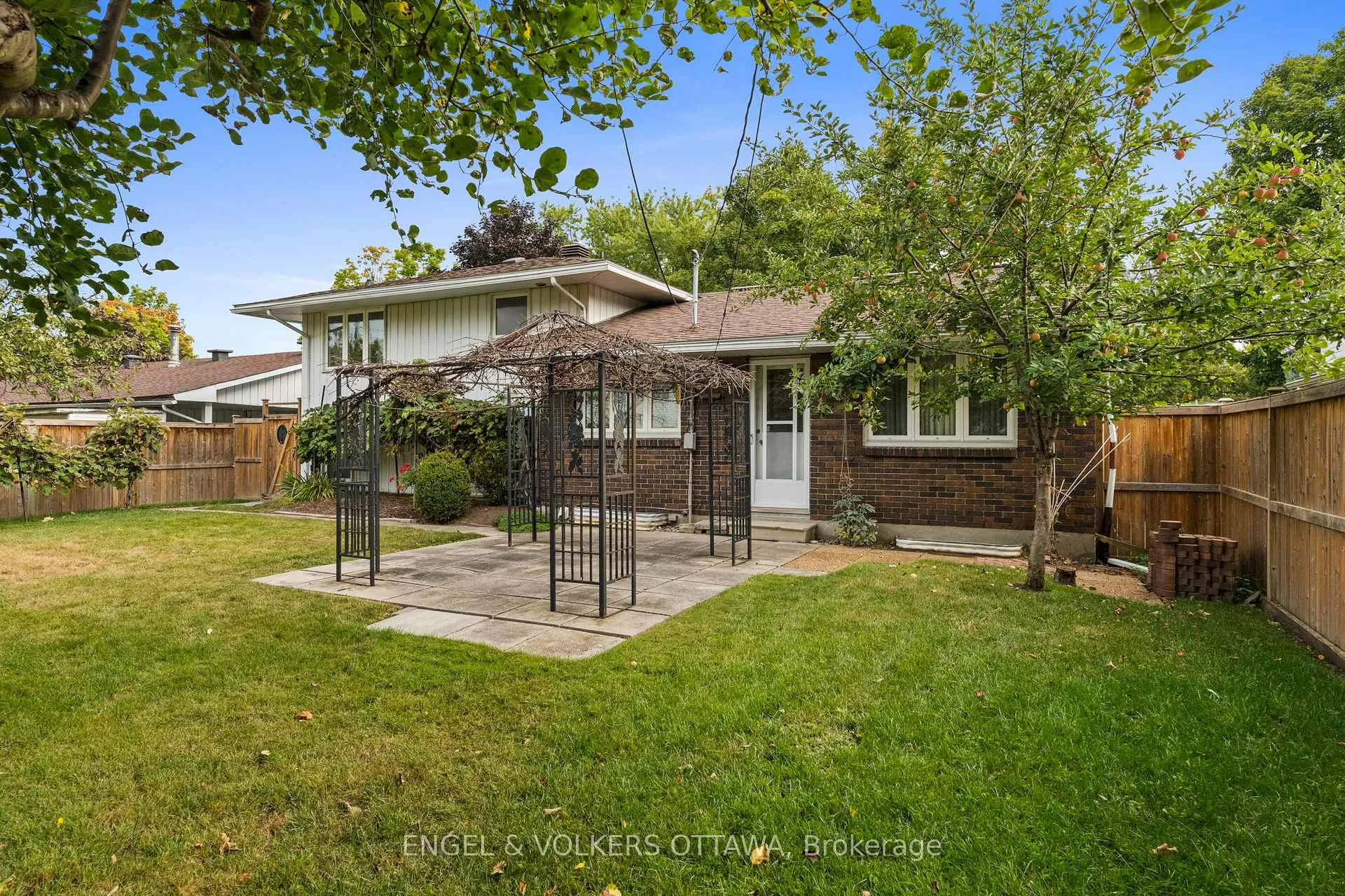 Photo 43 of 3348 Kodiak Street, Ottawa, South Keys — HOMEH