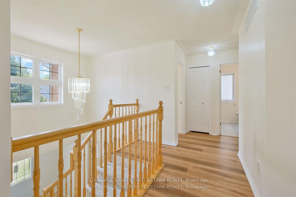Photo 20 of 107 Columbia Avenue, Ottawa, Hunt Club — HOMEH
