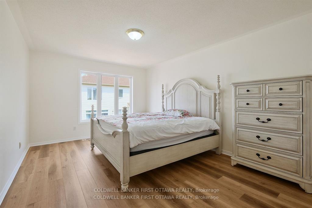 Photo 21 of 107 Columbia Avenue, Ottawa, Hunt Club — HOMEH