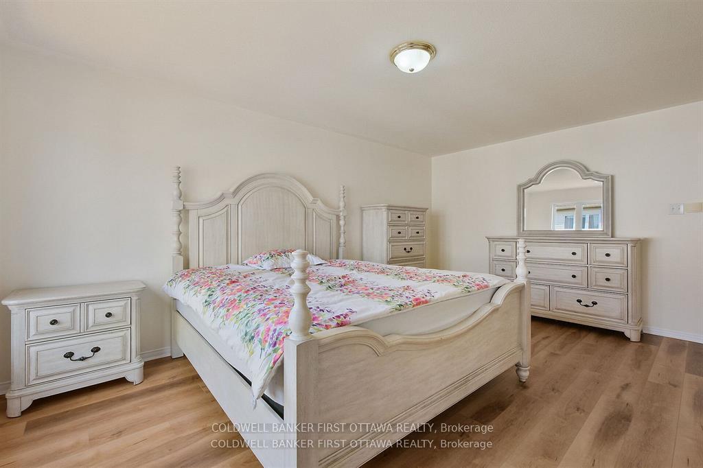 Photo 22 of 107 Columbia Avenue, Ottawa, Hunt Club — HOMEH
