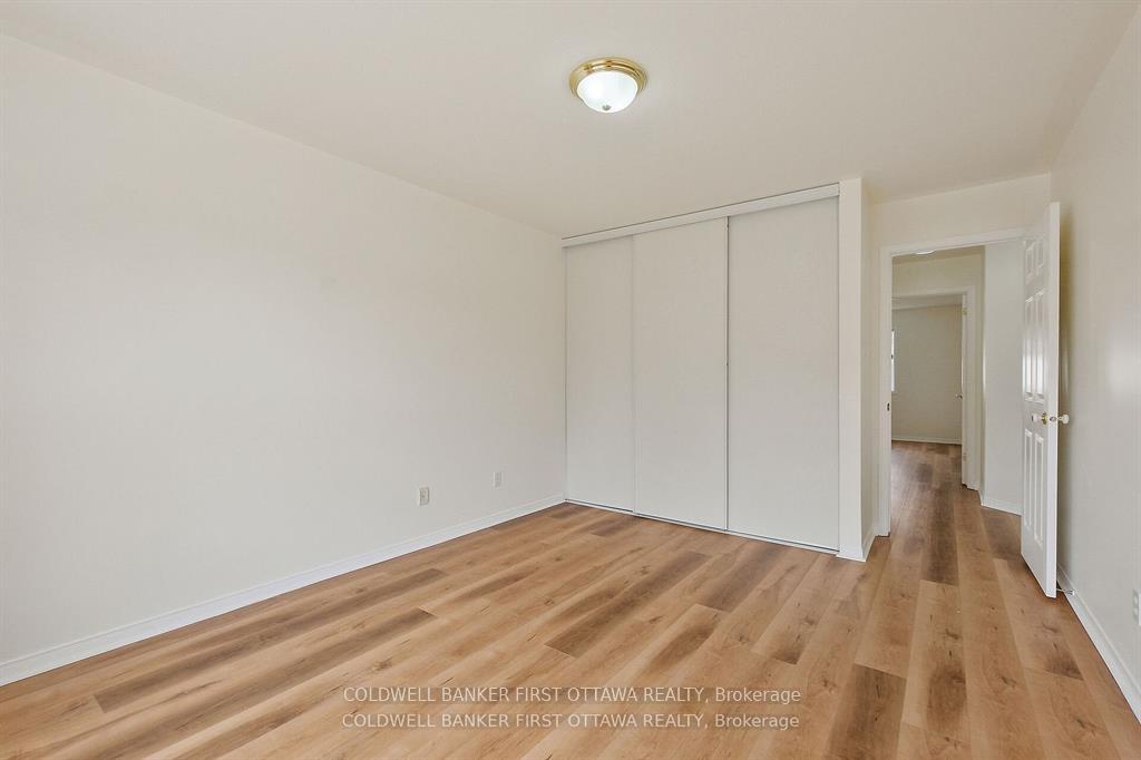 Photo 29 of 107 Columbia Avenue, Ottawa, Hunt Club — HOMEH