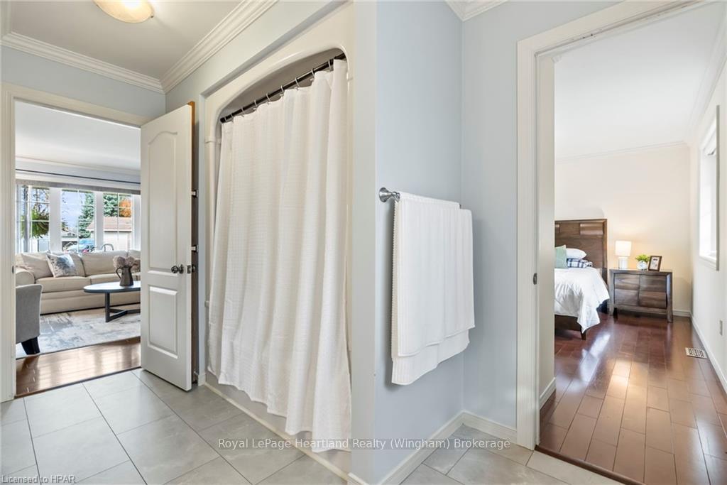 Photo 20 of 3012 Brookhaven Drive, Howick — HOMEH