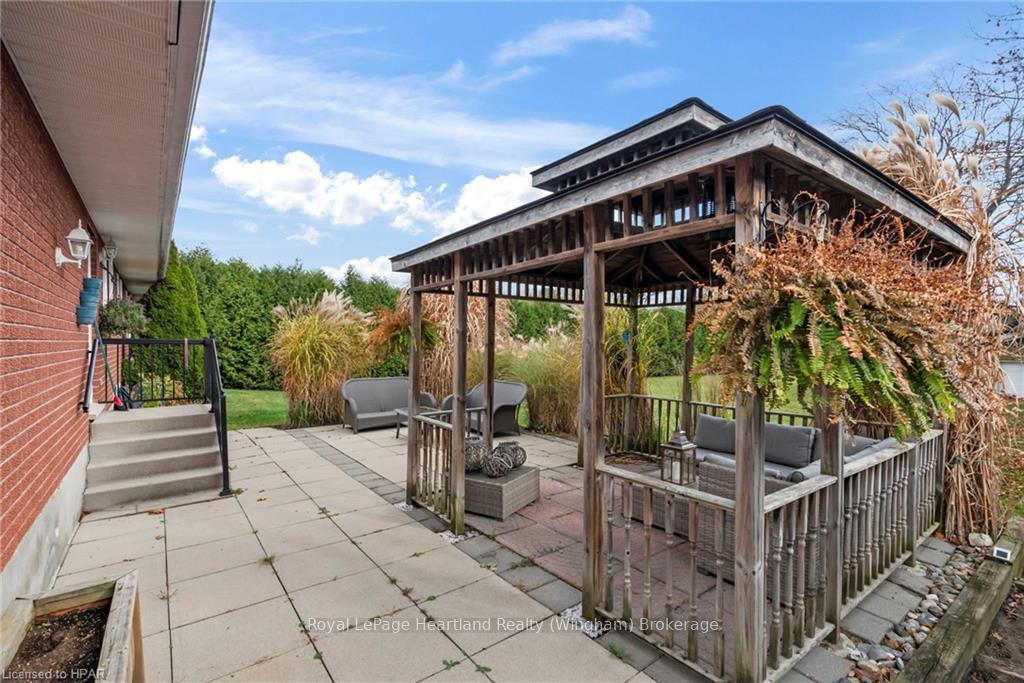 Photo 33 of 3012 Brookhaven Drive, Howick — HOMEH