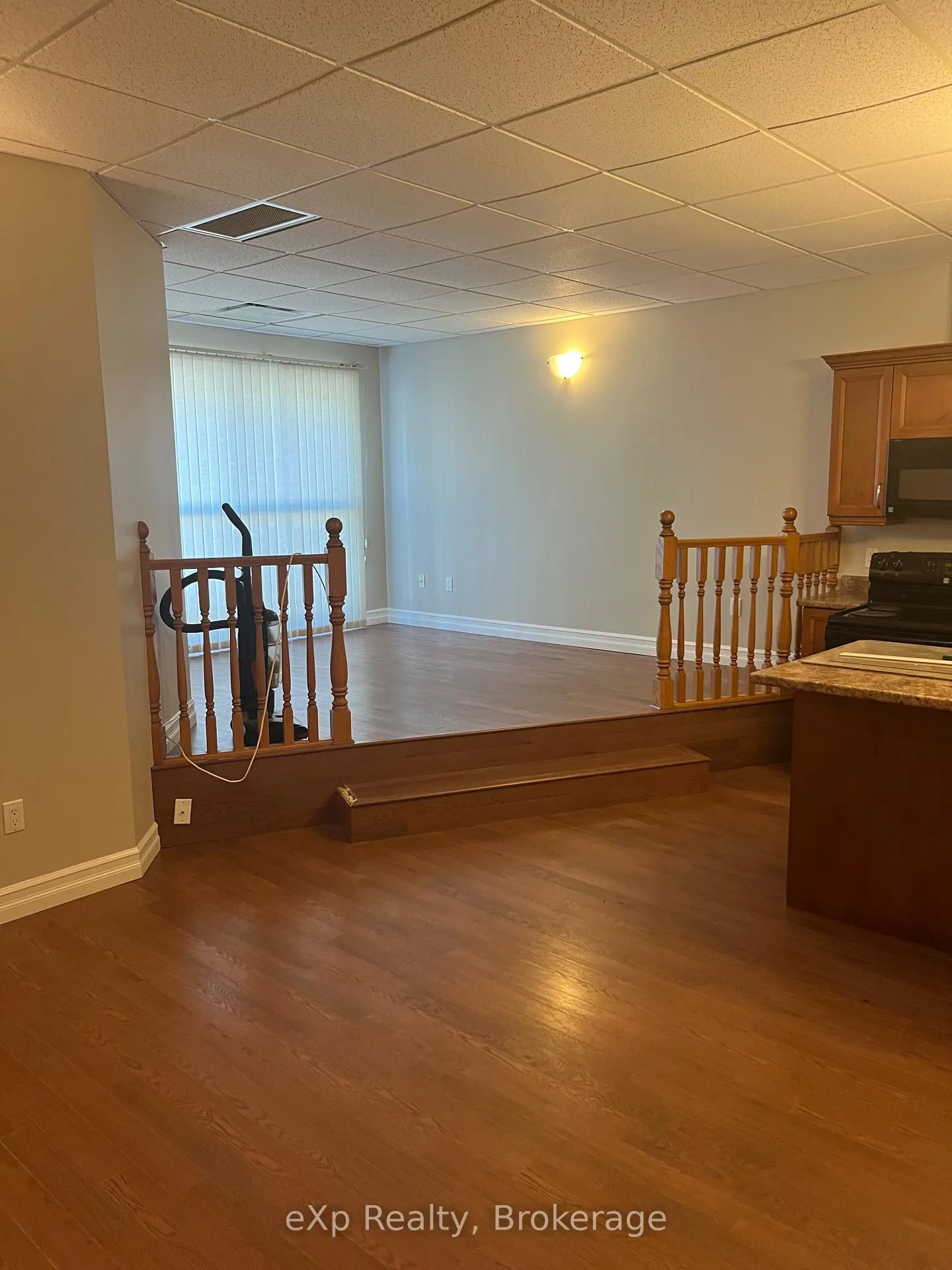 Photo 3 of Unit 2, 807 Queen Street, Kincardine — HOMEH