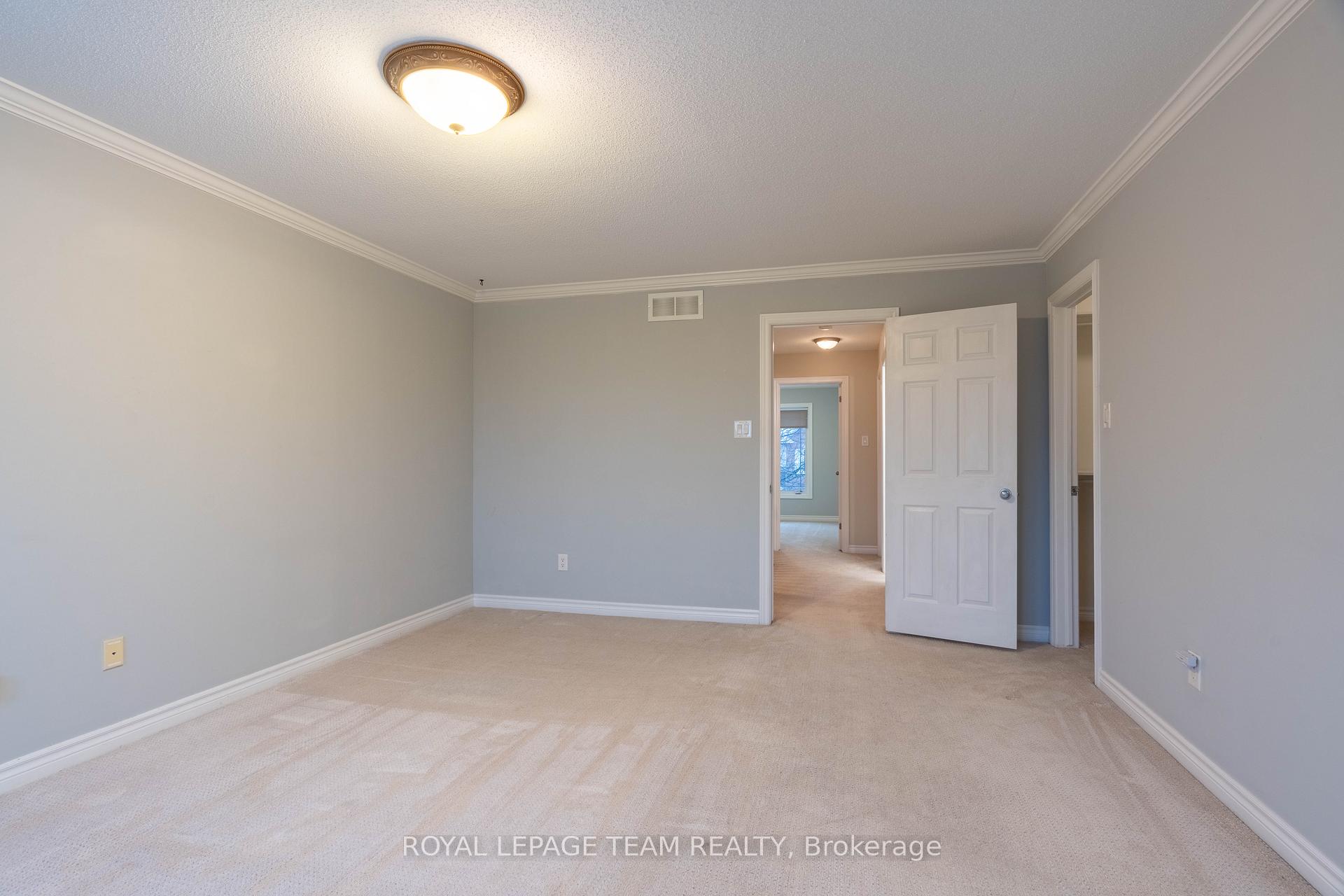 Photo 23 of 293 Forestbrook Street, Ottawa, Kanata - Morgan's Grant/South March — HOMEH