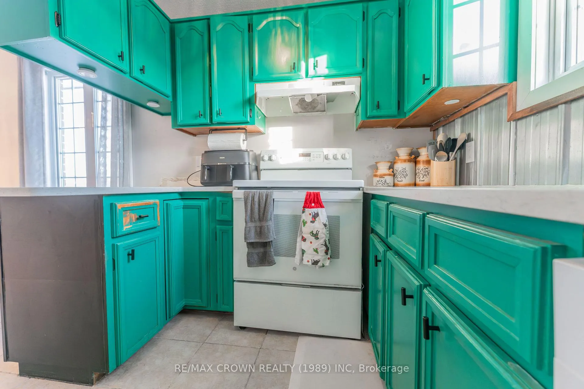 Photo 6 of 17 Champlain Crescent, Kapuskasing — HOMEH
