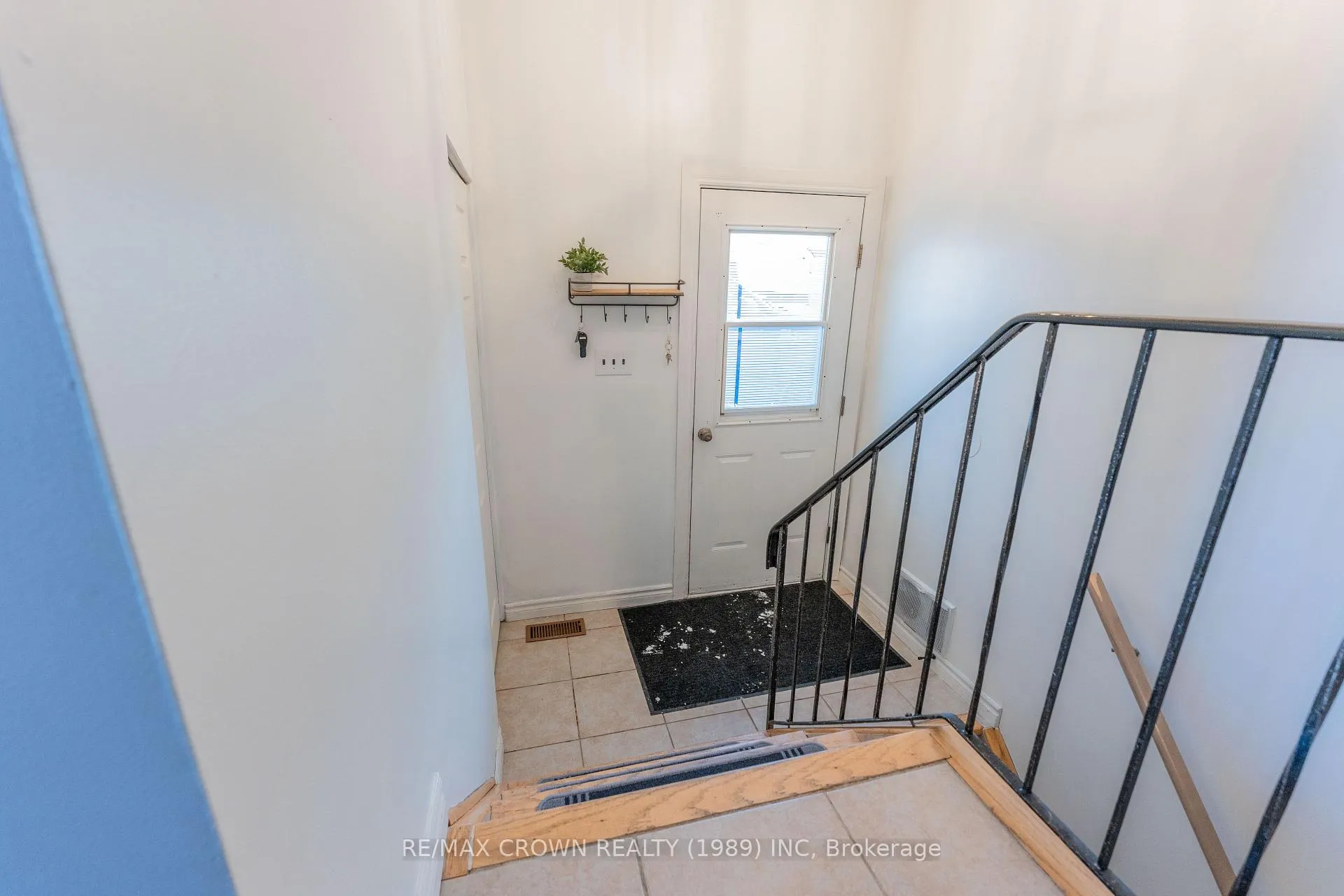 Photo 28 of 17 Champlain Crescent, Kapuskasing — HOMEH