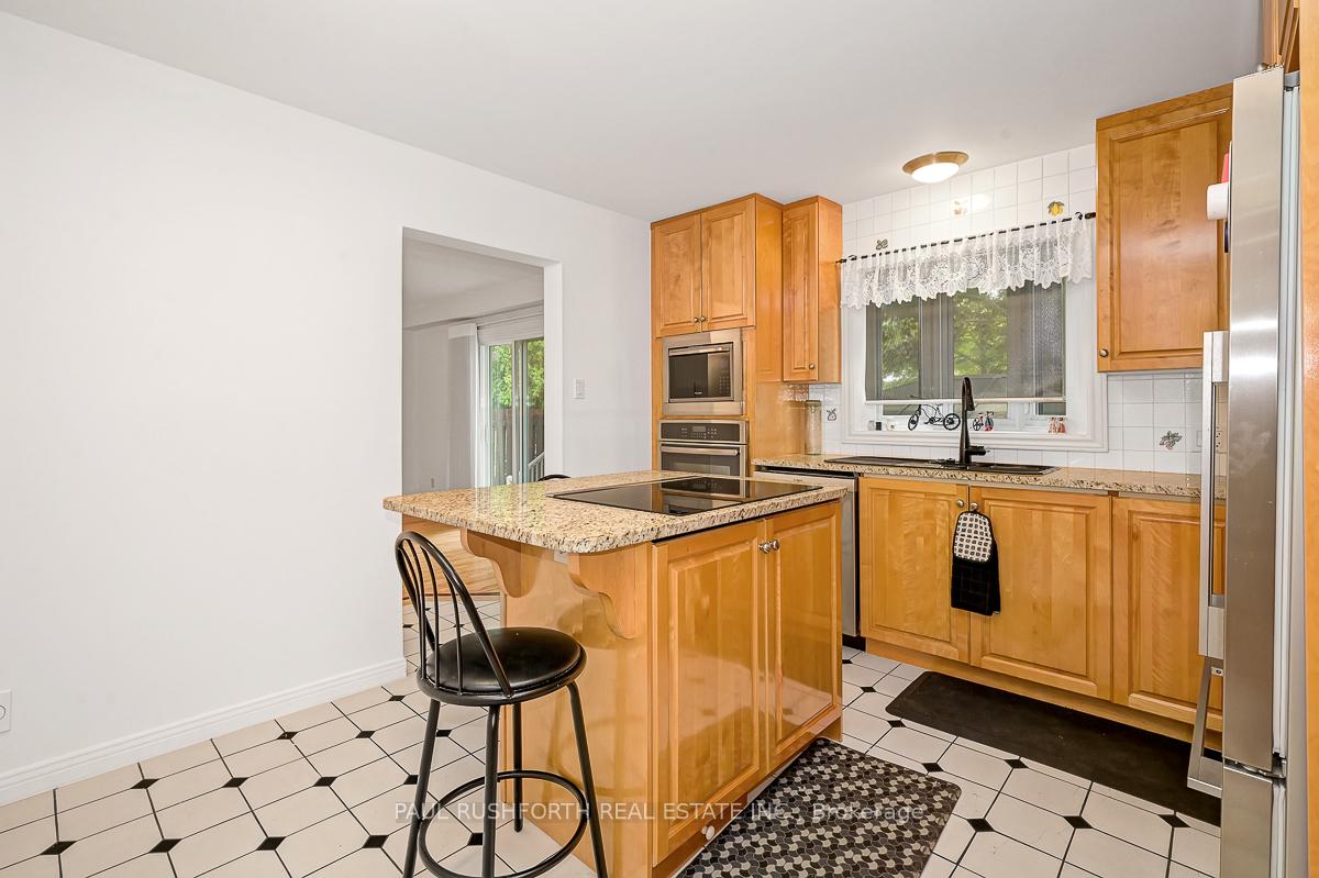 Photo 10 of 89 Hawk Crescent, Ottawa, Hunt Club/Western Community — HOMEH