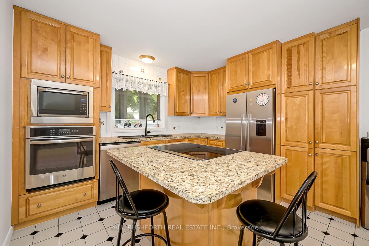 Photo 11 of 89 Hawk Crescent, Ottawa, Hunt Club/Western Community — HOMEH