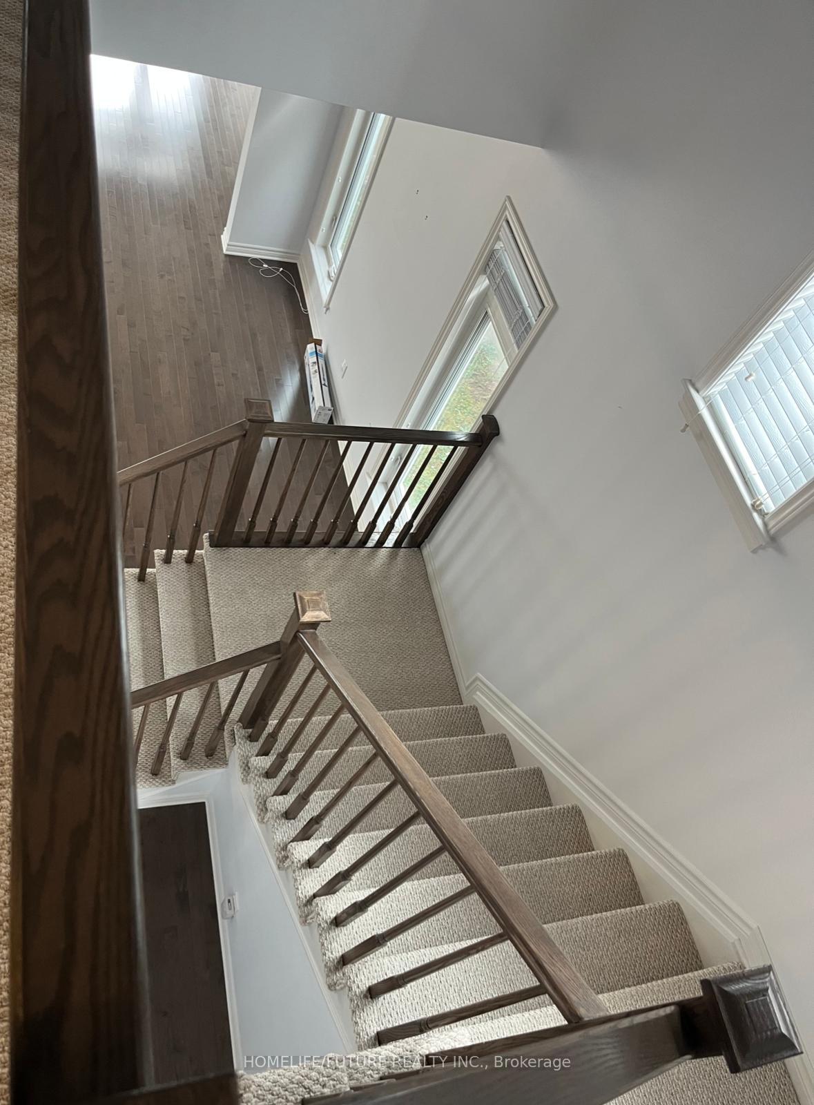 Photo 9 of 1052 Woodhaven Drive, Kingston, City Northwest — HOMEH