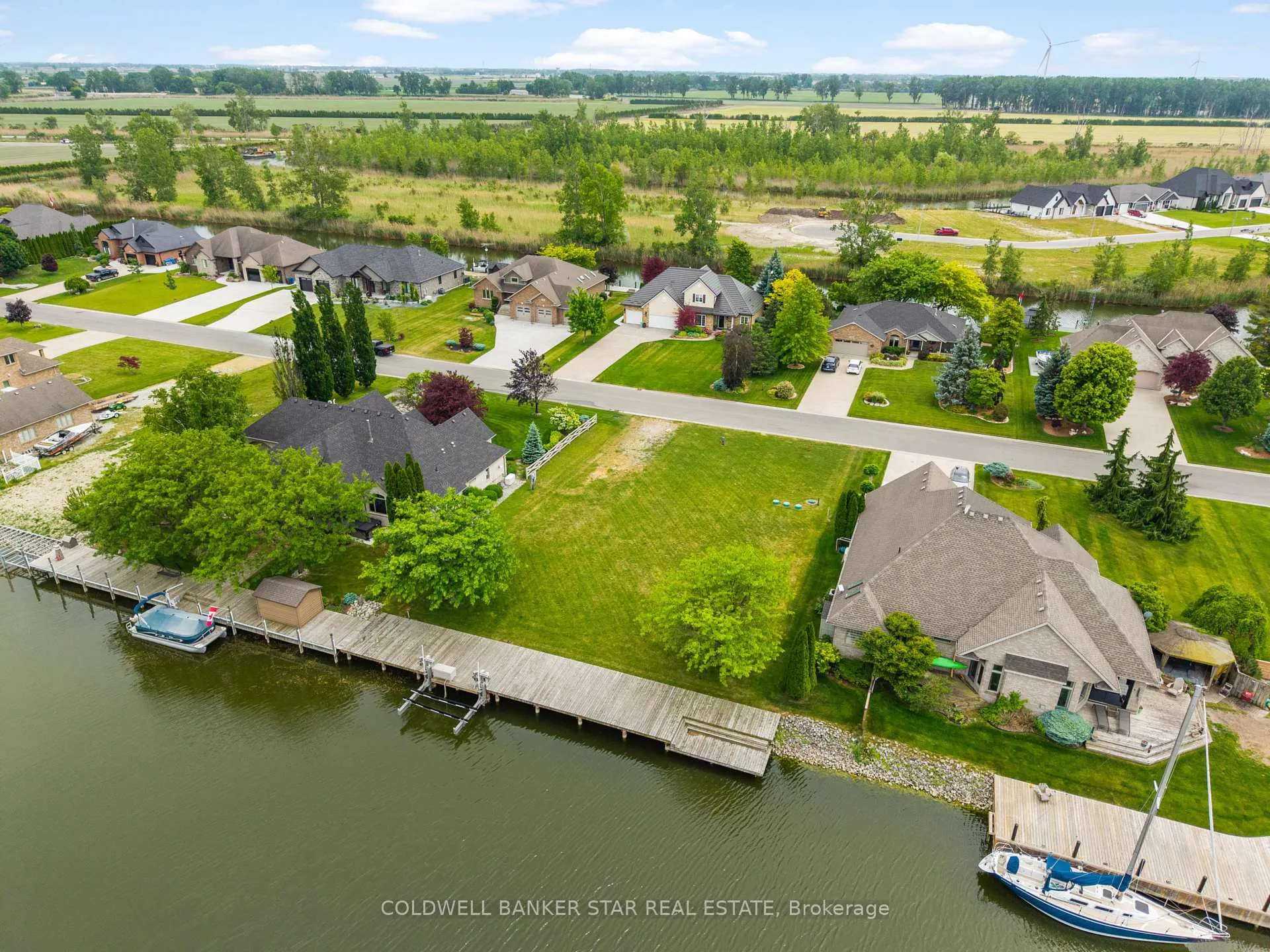 Photo 9 of 19120 Crest River Avenue, Lakeshore — HOMEH